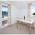 Apartments next to the sea in Osibova bay on the island of Brac, No. 3, logement privé à Brač Milna, Croatie